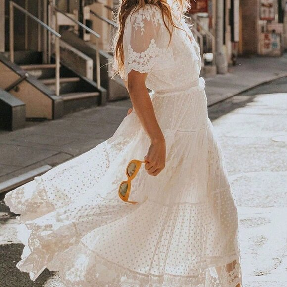 White Bohemian Womens V-Neck Buttoned Floral Lace Flowy Polka Dot Fringe Dress - Picture 2 of 5
